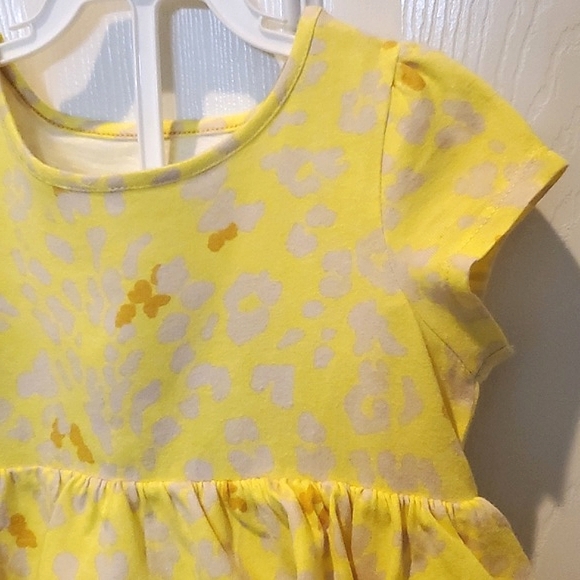 Genuine Kids OshKosh (2) Piece Ruffle Top & Striped Leggings Baby Girl 24 Months - Picture 4 of 9